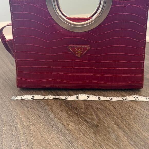 Other Handbags - Vintage inspired red faux croc